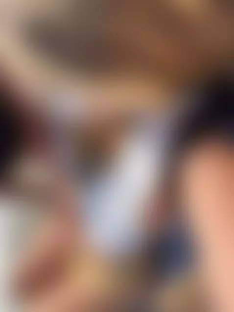 It excites me when he cracks my tits🥵
https://onlyfans.com/t... by taniamaess