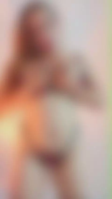 Horny milf💦🔥 by ednacopper