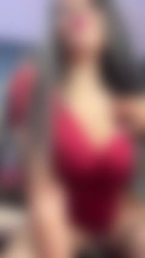 mmmmm👀😋 by miaa-taylorr