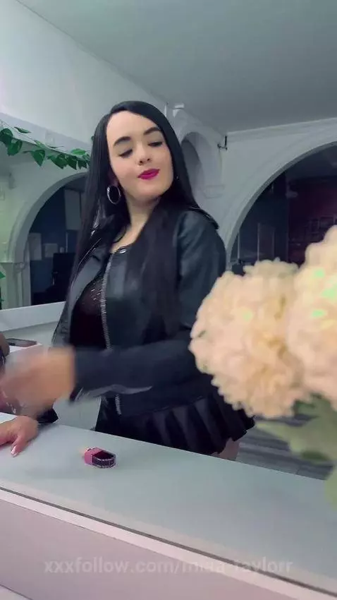 💥🙈🙈 by miaa-taylorr