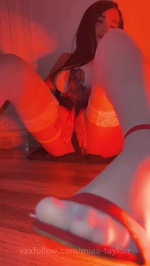 😈😈🙈 by miaa-taylorr