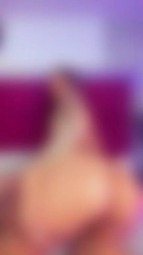 Hello my love, today I have a special show. 🍡🧁🥵 by aitana001