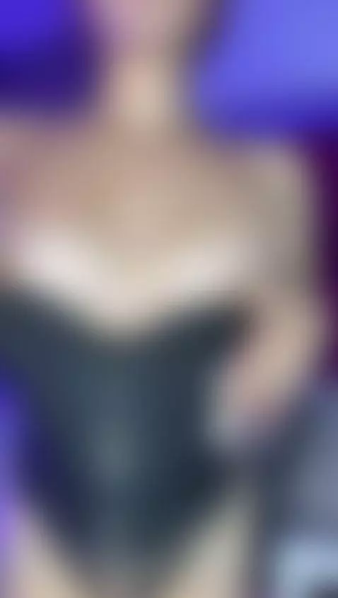 you tie me up and whip me? 👠💋 by aitana001