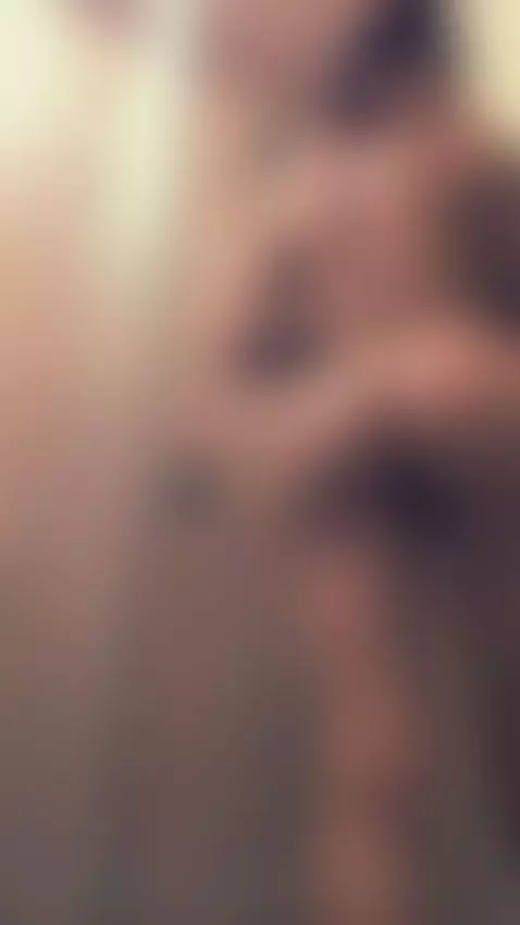 Do you want to spy on me? 🤭 by aitana001