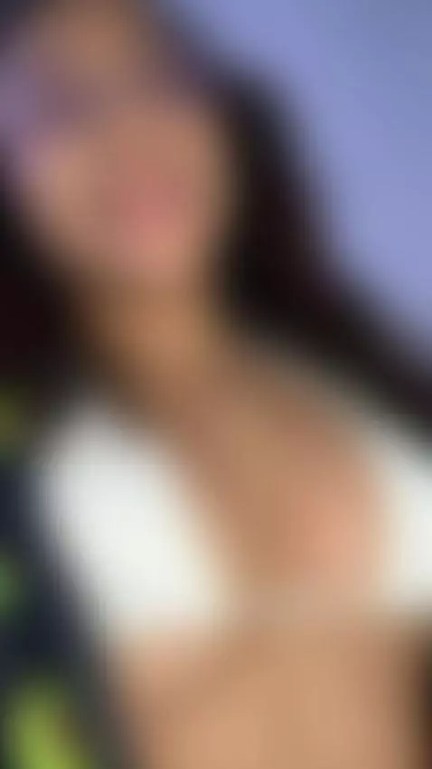 Do you like to see me bounce?😈 by dreamygrey