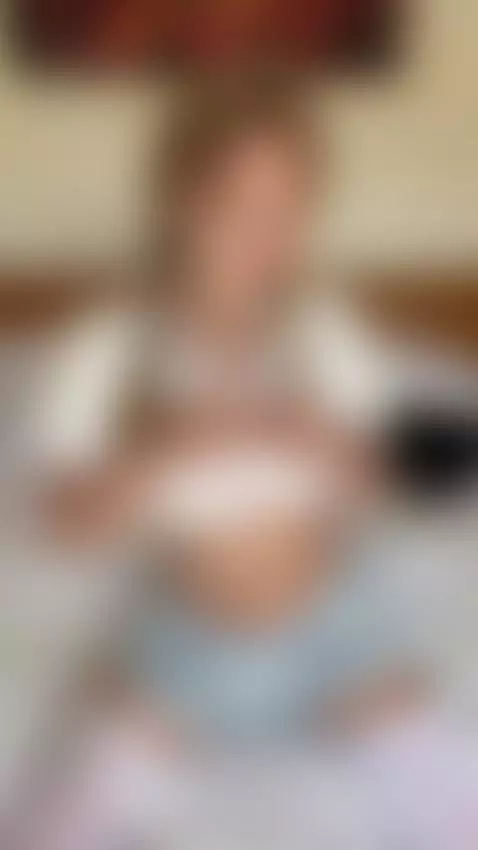 Unique Baby 👯‍♀️
Join my cozy world!
I'm happy for every sub... by gingertee