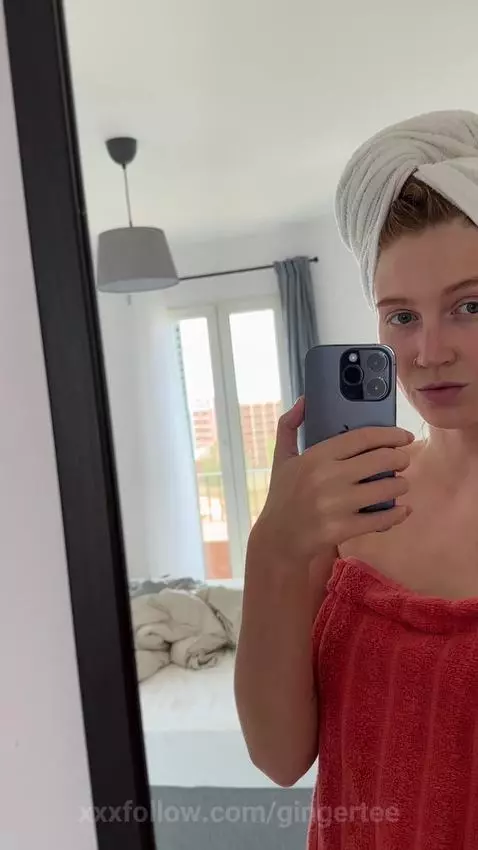 Don’t just fantasize — subscribe 😘 by gingertee