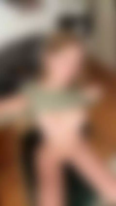 Smooth thighs spread wide on velvet chair 💘 by gingertee