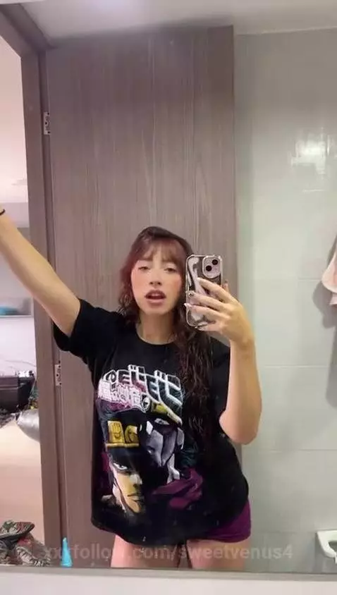 Come have fun with me, or see how I have fun with your littl... by sweetvenus4