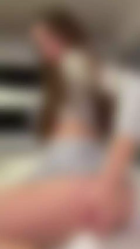 🍑Curvy brunette grinding on the edge 🔥 Only OF by shyemilybaby