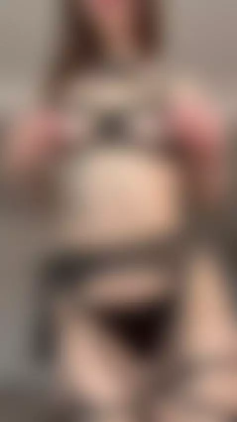 🔞Brunette with perfect round ass and big tits 💦 Ready for OF by shyemilybaby