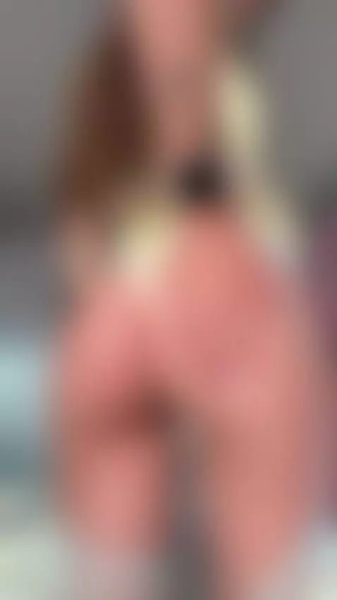 Pouring oil and massaging every curve of my ass by shyemilybaby