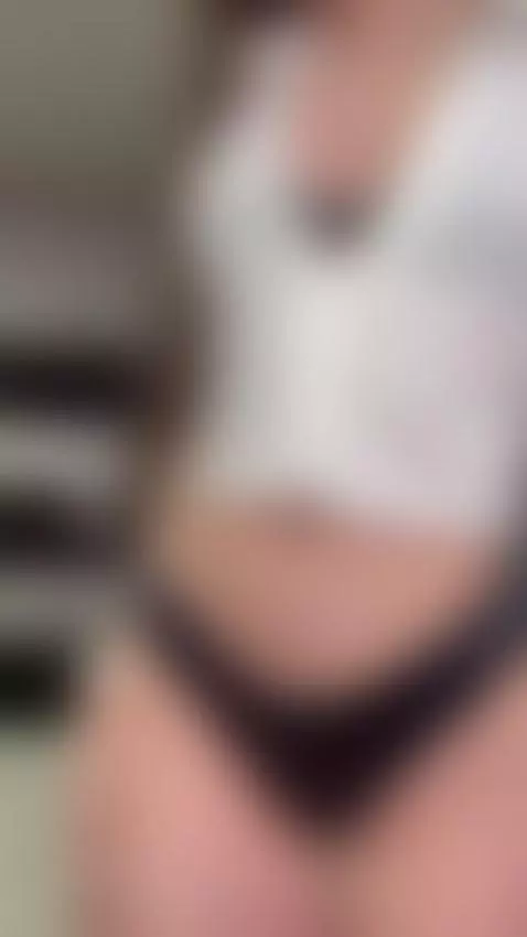 😈Brunette with tattoos stuck to sweaty skin 🍆 Unlock OF by shyemilybaby