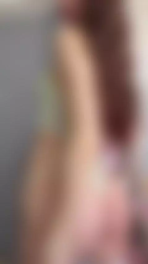 🔞Brunette with big tits and thick ass on display 🍆 Join OF by shyemilybaby