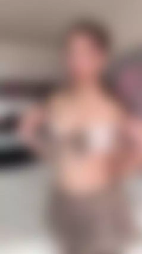 😈This curvy brunette begging to be filled 🍆 See OF by shyemilybaby