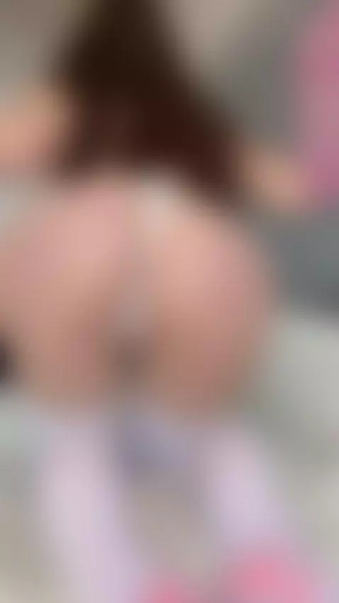 💦Curvy brunette spreading wide and slow 🍑 See OF by shyemilybaby