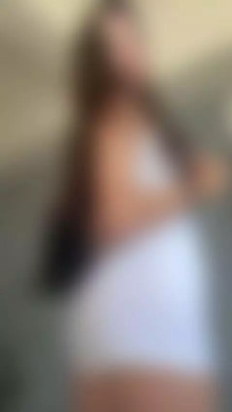 This sub doesn't tease…
It takes 😈 Click to submit. by shyemilybaby