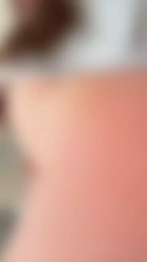 Your new addiction is only one link away 💋
Feed the hunger. by shyemilybaby