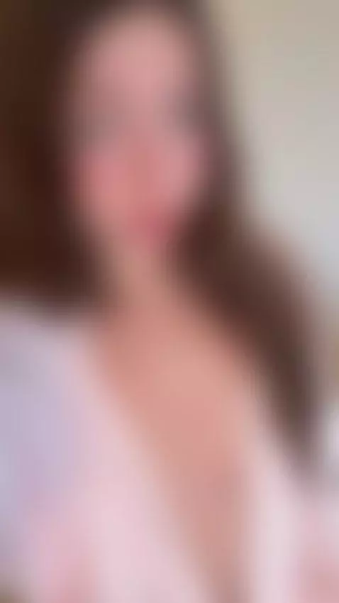 Come join the conversation 💬 by shyemilybaby