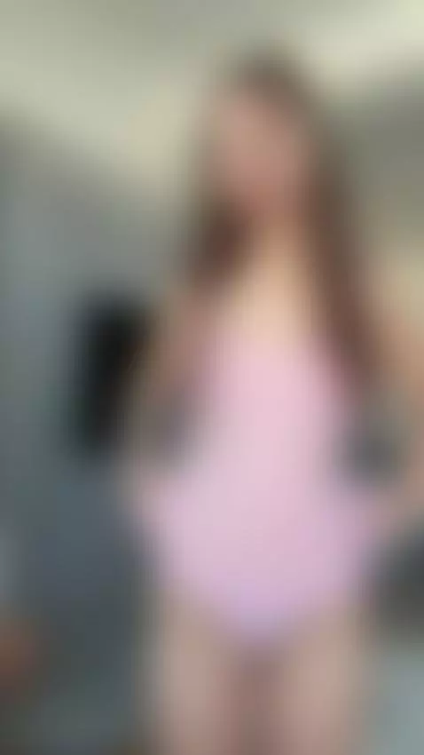 I’ll be waiting for your “hey” 💌 by shyemilybaby