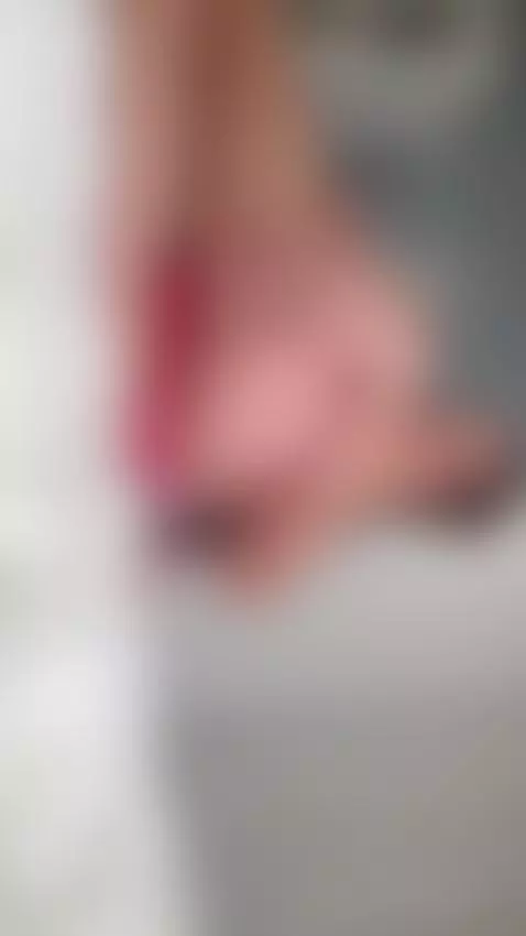 I’ll be waiting for your “hey” 💌 by shyemilybaby