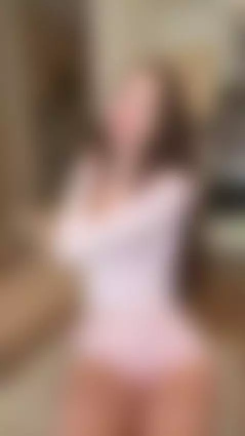 I reply instantly and super wet on OnlyFans 😘💦 by shyemilybaby