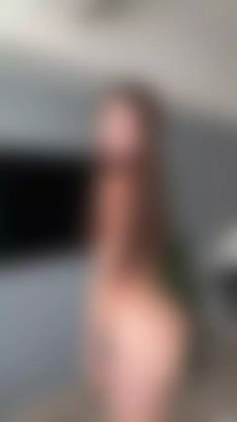 I’ve got a surprise that’ll make you cum 💦 OnlyFans 🎁 by shyemilybaby