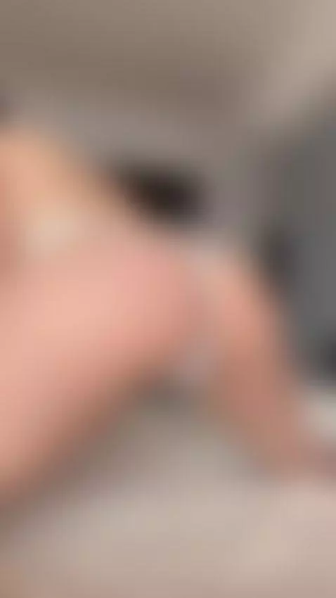 One little link. One big secret 💋 by shyemilybaby