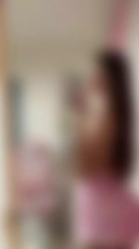 🔥Brunette bending over with her juicy ass 🍑 Unlock OF by shyemilybaby