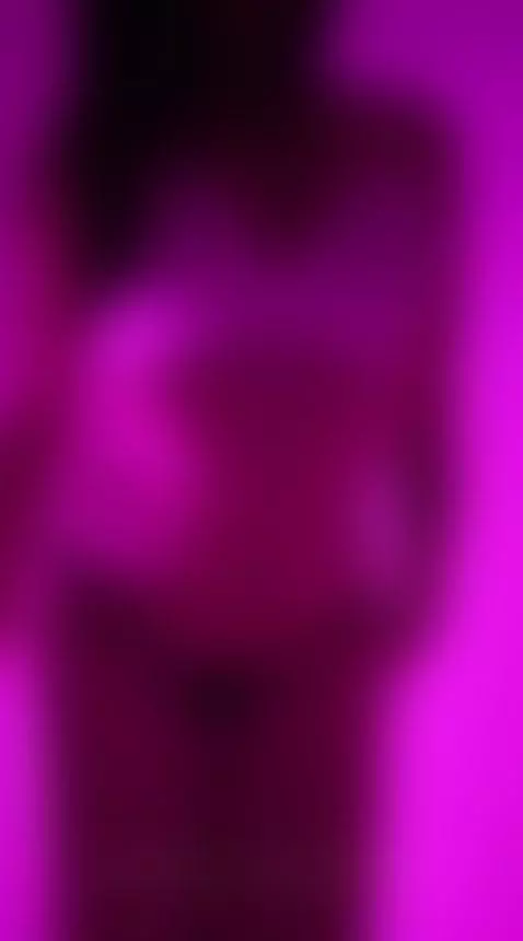 I want you to touch me completely, I wait for you in the onl... by kimbuty