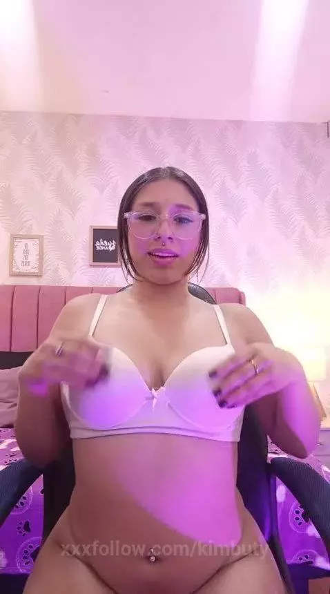 Do you want to have fun today? I wait for you with many crav... by kimbuty