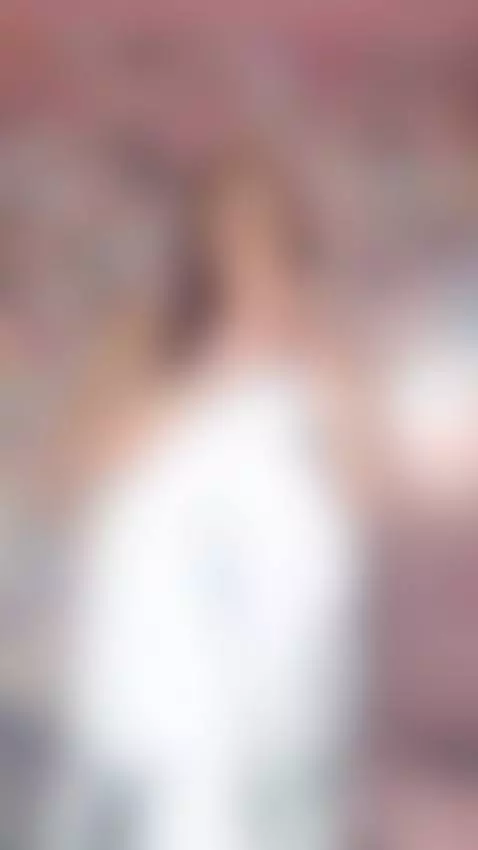 Dame tu verga y canto lo que tu quieras jeje

Give me your c... by alejandraevans