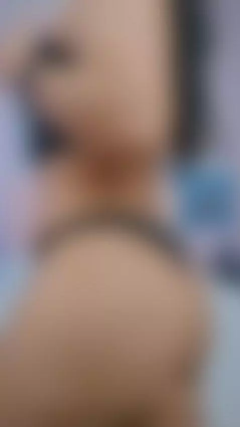 Cinnamon skin,  peach booty by conejita-420