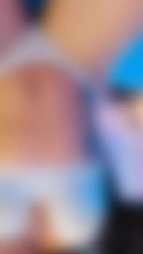 Small belly, small girl, small boobs, huge heart by conejita-420