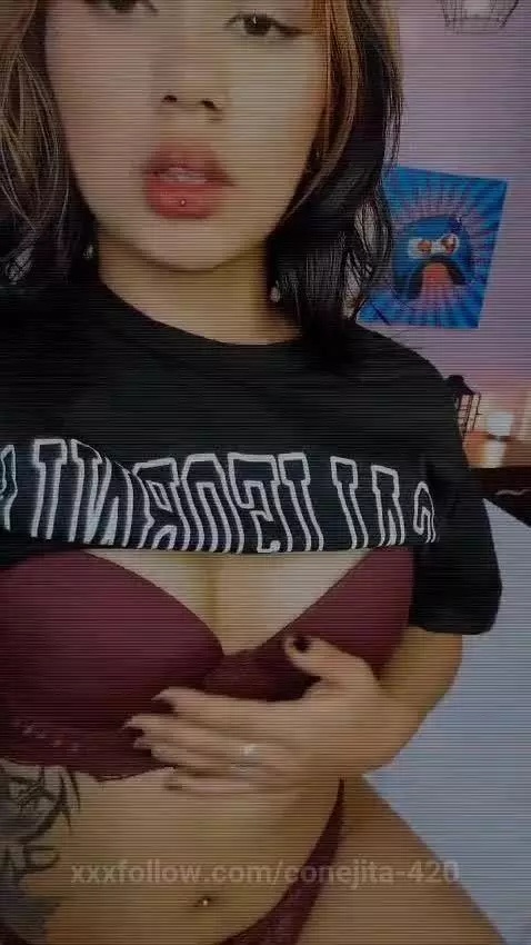 Small body to get treated like a doll by conejita-420