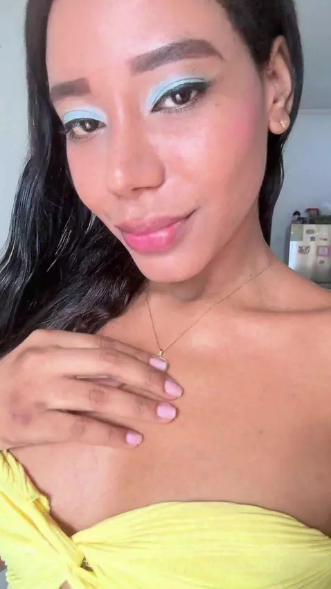 The forbidden always feels better… and I know how to give it... by vivimoonn