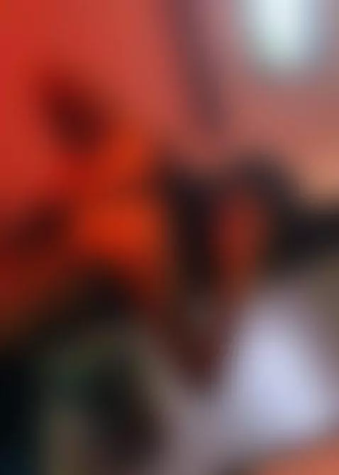 im ur bitch honey follow me 
and im online now by kloelust