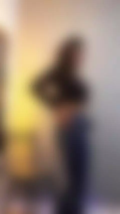 Dancing sexy by zaharaskylar