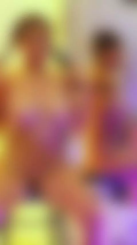 I need your fingers inside me  by zaharaskylar