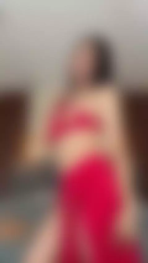 "con este rojo..... El peligro no esta en el color, esta en ... by amber-rodriguez