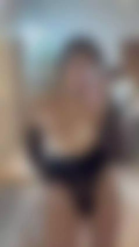 Just a pretty girl with nice tits 🍒😋 by charlootte-grey