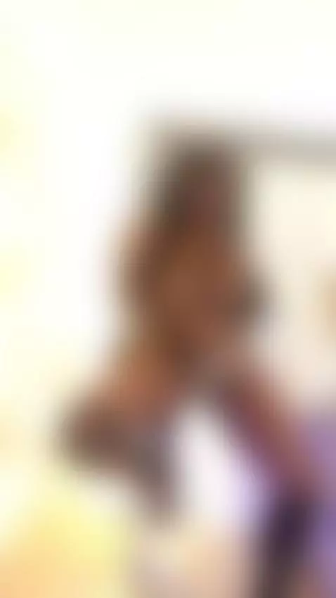 Hermosa by scarletbigbug