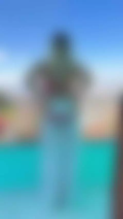 Quieres follarme con esta vista a la ciudad? by charlotte-grey6913