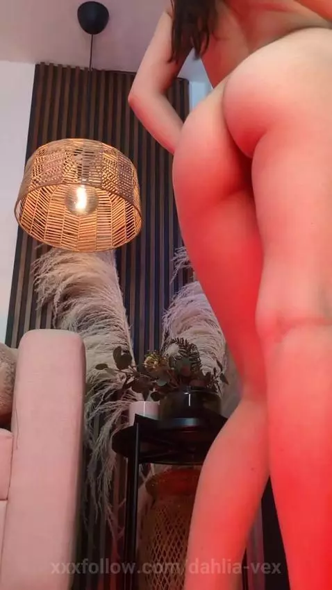 Do you want to enjoy me? 🥵 by dahlia-vex