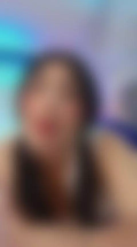 Do I look cute on my uniform? by dulciinea-07