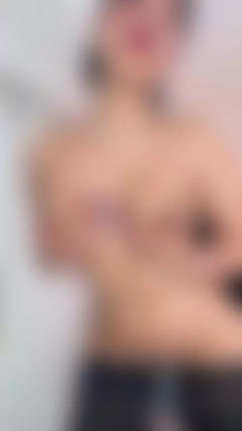 Naked + oil by lina-bedoya