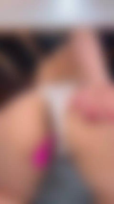 Who's going to make me moan today? by lina-bedoya