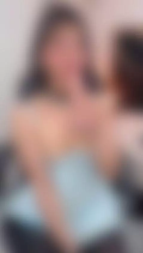 Don't look too closely...
or you won't be able to stop wanti... by lina-bedoya