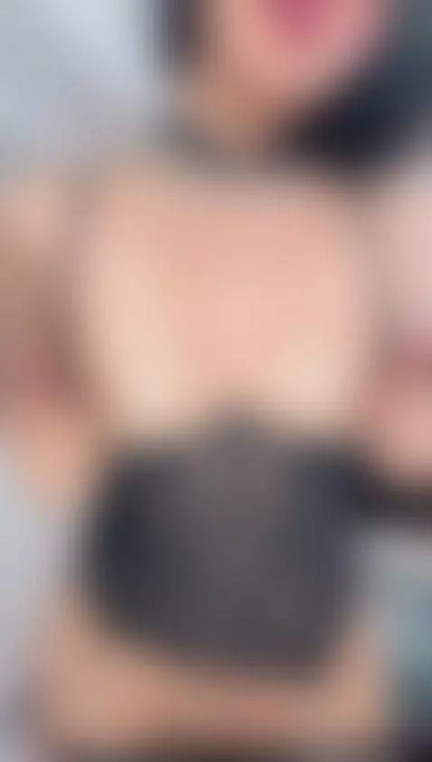 Don't look... unless you plan on staying 😏 by lina-bedoya