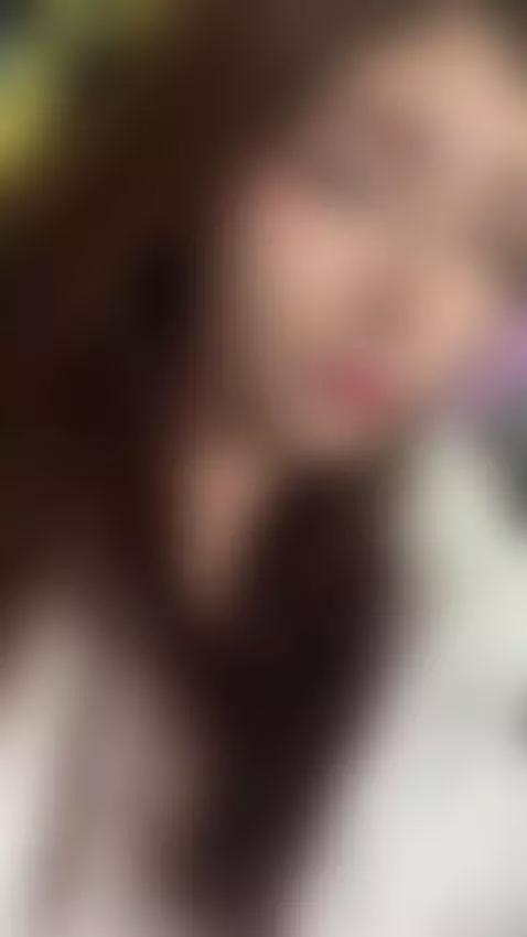 https://www.camsoda.com/es/hada-blue by hada-blue